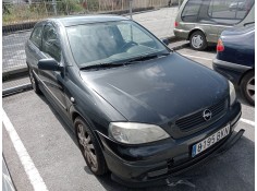 opel astra g berlina del año 2001