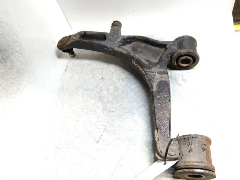 Recambio de brazo suspension inferior delantero derecho para nissan interstar mod. 04 (x70) caja cerrada, l 1 h 2, techo referen