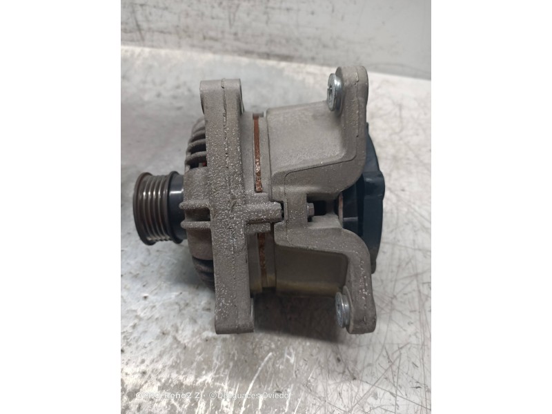 Recambio de alternador para opel astra gtc navi referencia OEM IAM 13229984 0124325136 100A