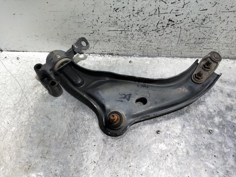 Recambio de brazo suspension inferior delantero derecho para mini mini (r56) one d referencia OEM IAM 677230212 679991601 