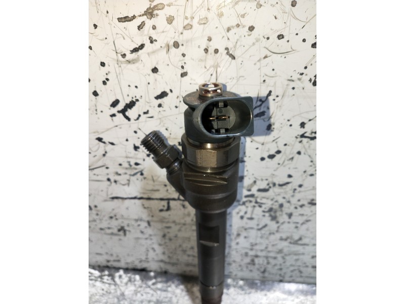 Recambio de inyector para mini mini (r56) one d referencia OEM IAM 850690203  