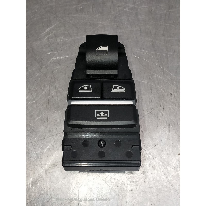 Recambio de mando elevalunas trasero derecho para bmw serie 7 (f01/f02) 740d xdrive referencia OEM IAM 920486202 MR042100475 4P