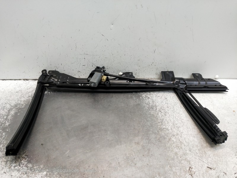 Recambio de motor elevalunas trasero izquierdo para bmw serie 7 (f01/f02) 740d xdrive referencia OEM IAM 0014084001 TRASERO IZQ 