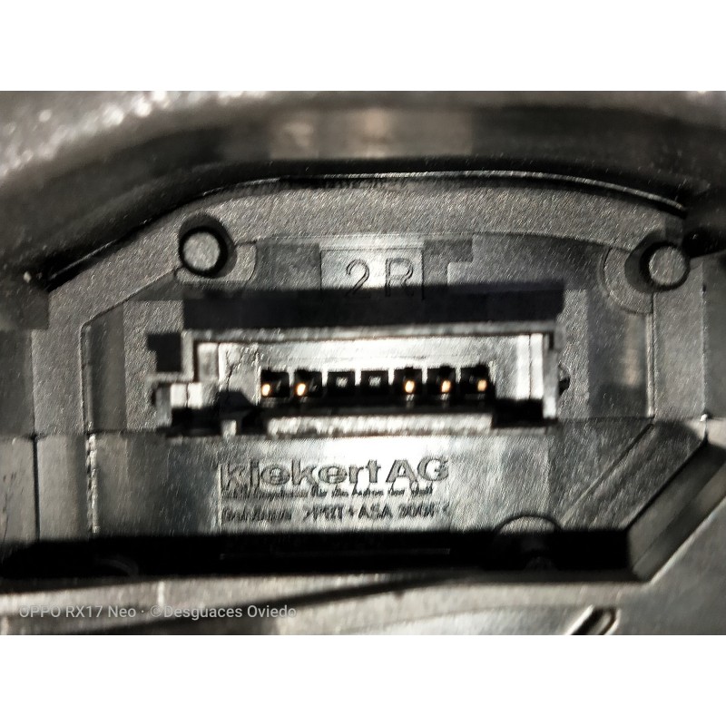 Recambio de motor cierre centralizado delantero derecho para bmw serie 7 (f01/f02) 740d xdrive referencia OEM IAM 7202146 A05370