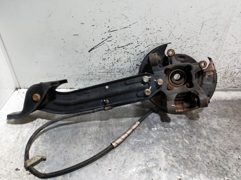 Recambio de mangueta trasera derecha para chevrolet captiva 2.0 vcdi ls referencia OEM IAM   
