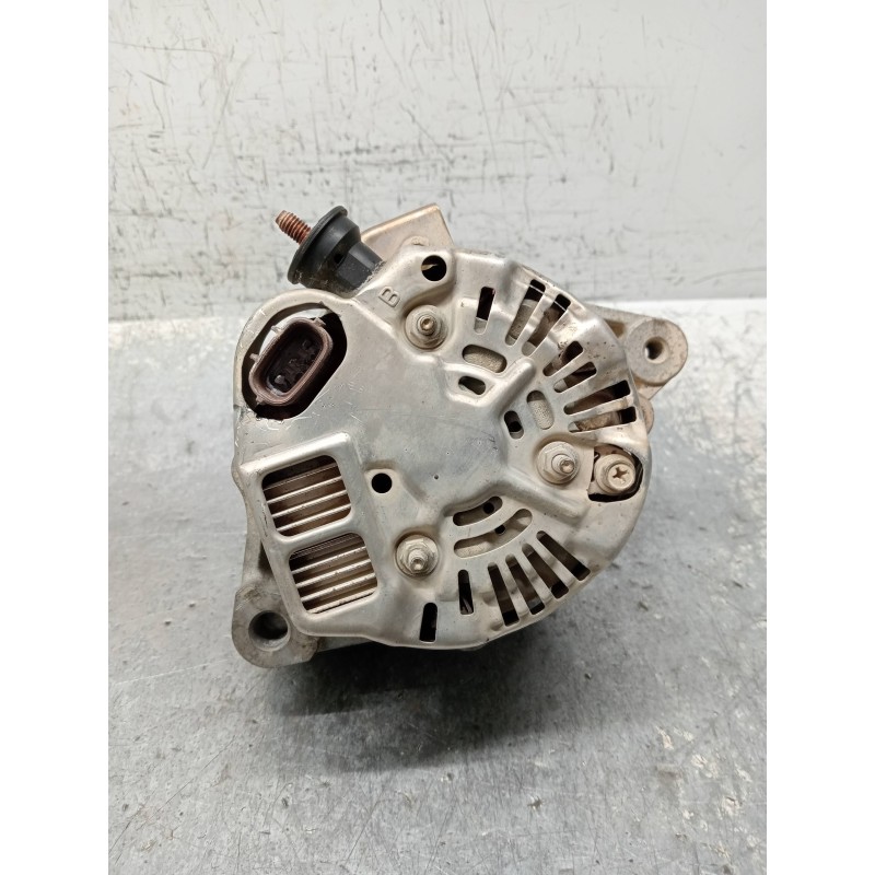 Recambio de alternador para toyota land cruiser (j9) td vx (3-ptas.) (kzj90) referencia OEM IAM 2706067110 1022115002 