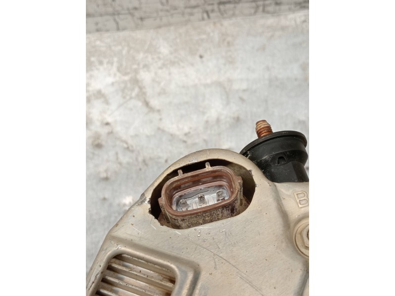 Recambio de alternador para toyota land cruiser (j9) td vx (3-ptas.) (kzj90) referencia OEM IAM 2706067110 1022115002 