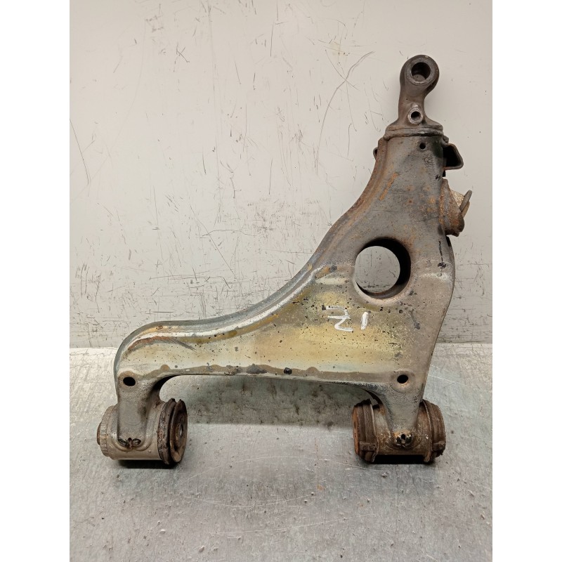 Recambio de brazo suspension inferior delantero izquierdo para mercedes clase e (w210) berlina diesel 300 diesel (210.020) refer