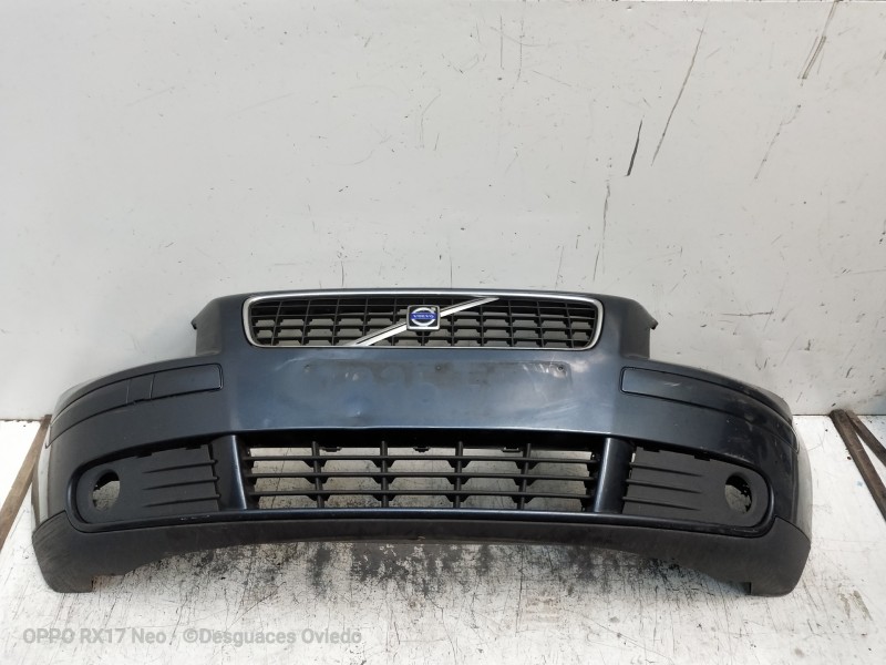 Recambio de paragolpes delantero para volvo s40 berlina 2.0 d kinetic referencia OEM IAM   