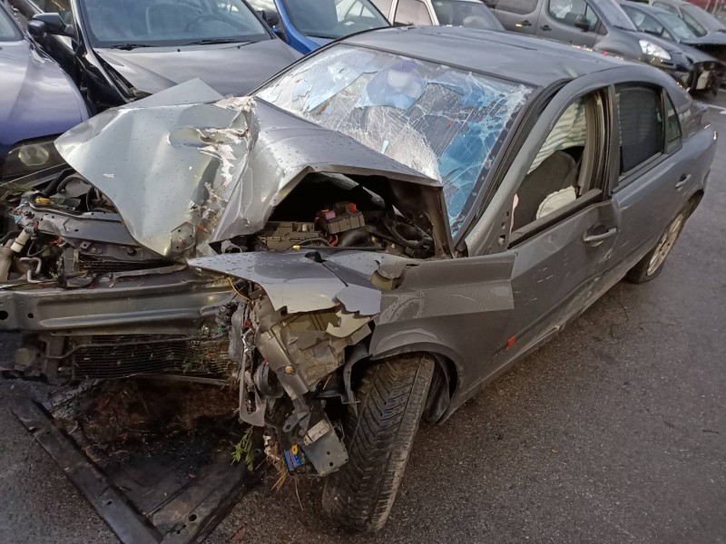 renault laguna ii (bg0) del año 2001