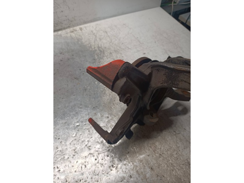 Recambio de mangueta delantera derecha para seat leon (1m1) signo referencia OEM IAM   