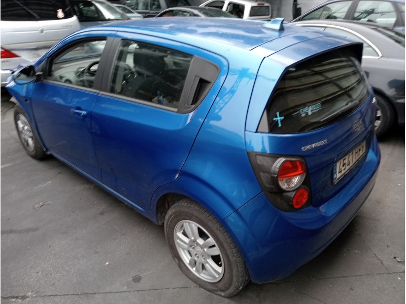 chevrolet aveo berlina hatchback del año 2013