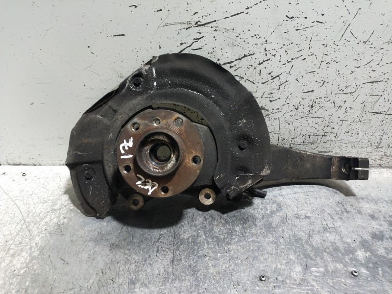 Recambio de mangueta delantera izquierda para bmw serie 7 (f01/f02) 740d xdrive referencia OEM IAM   