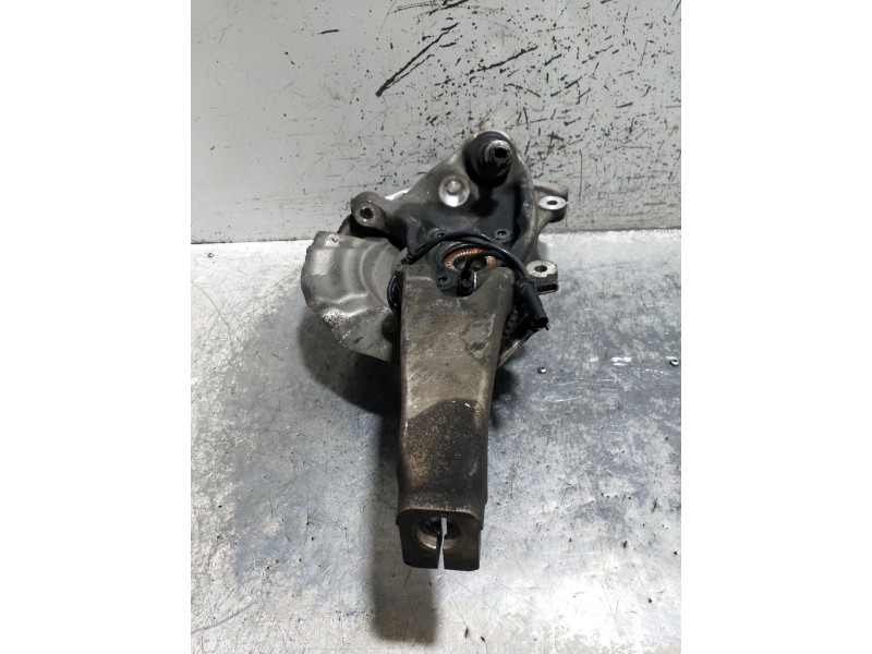 Recambio de mangueta delantera izquierda para bmw serie 7 (f01/f02) 740d xdrive referencia OEM IAM   