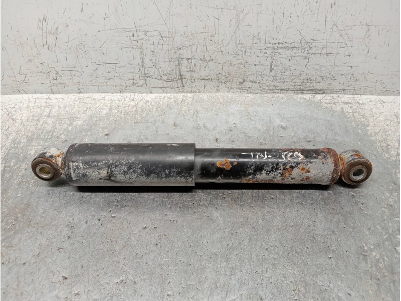 Recambio de amortiguador trasero izquierdo para fiat ducato caja cerrada 33 (06.2006 =>) 130 (rs. 3000 mm) referencia OEM IAM   