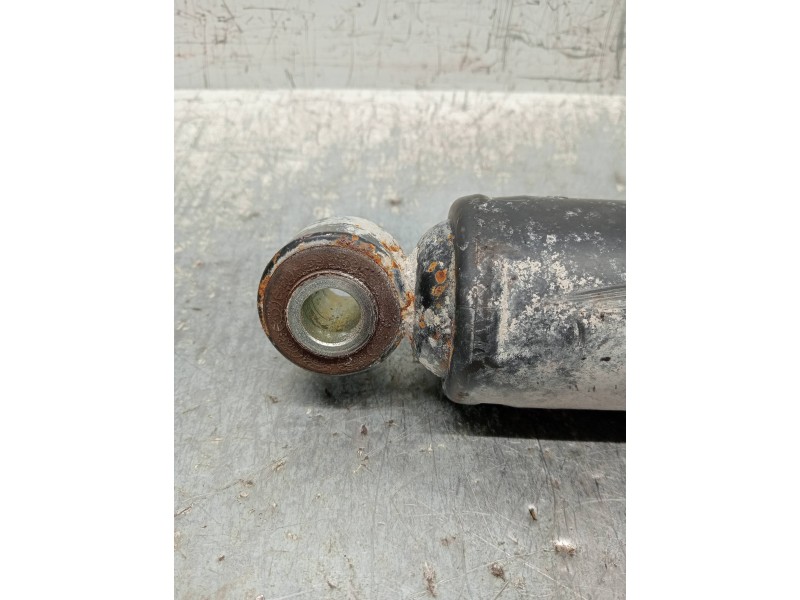 Recambio de amortiguador trasero izquierdo para fiat ducato caja cerrada 33 (06.2006 =>) 130 (rs. 3000 mm) referencia OEM IAM   