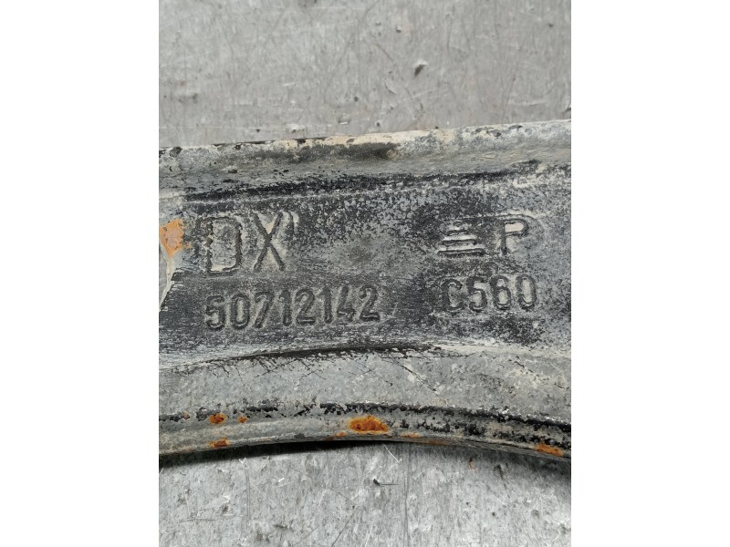 Recambio de brazo suspension inferior delantero derecho para fiat ducato caja cerrada 33 (06.2006 =>) 130 (rs. 3000 mm) referenc