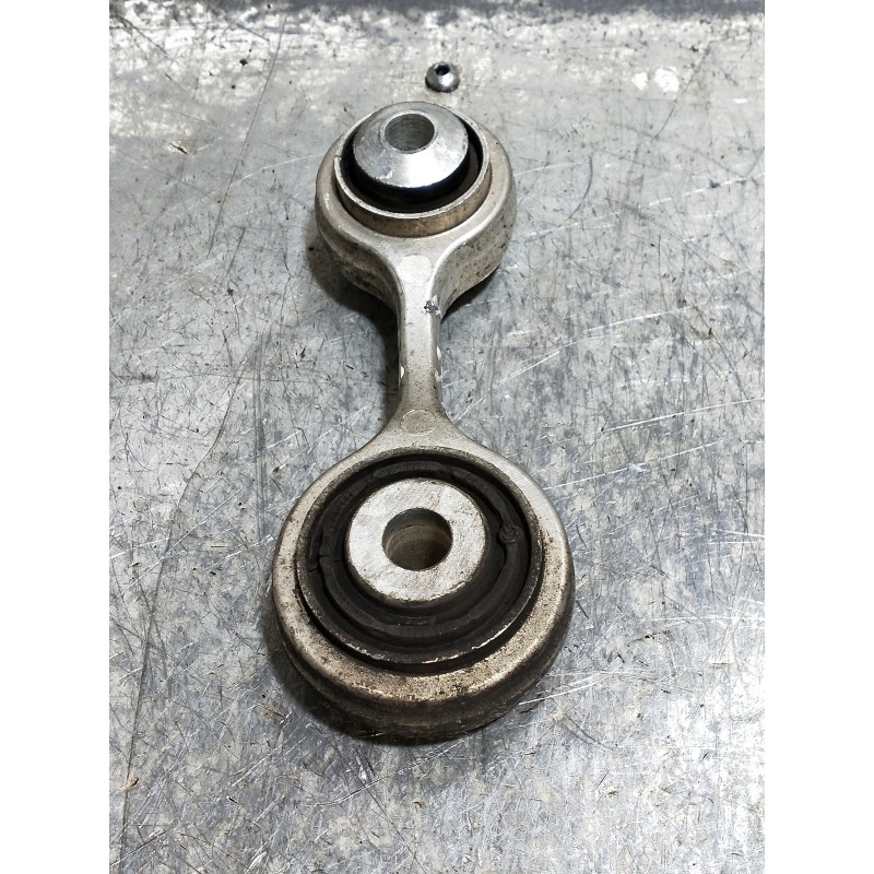 Recambio de brazo suspension superior trasero izquierdo para bmw serie 7 (f01/f02) 740d xdrive referencia OEM IAM   