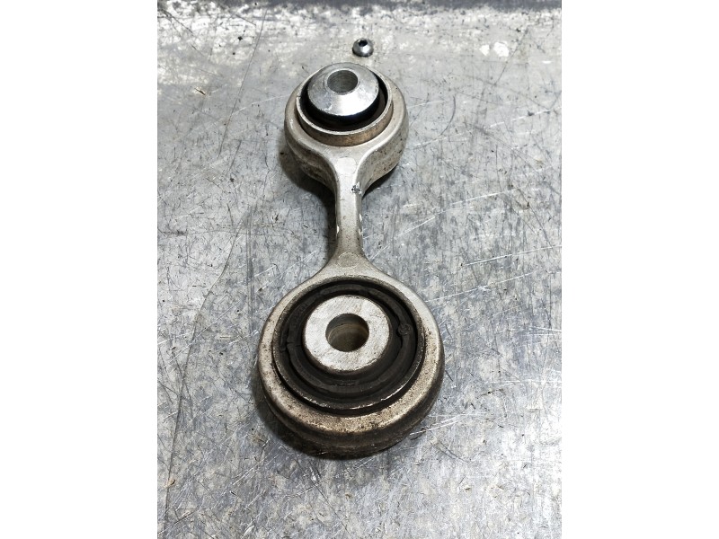 Recambio de brazo suspension superior trasero izquierdo para bmw serie 7 (f01/f02) 740d xdrive referencia OEM IAM   
