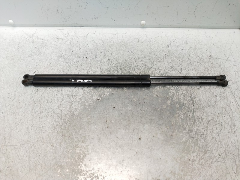 Recambio de amortiguadores maletero / porton para bmw x5 (e53) 3.0d referencia OEM IAM 4012L00530N  