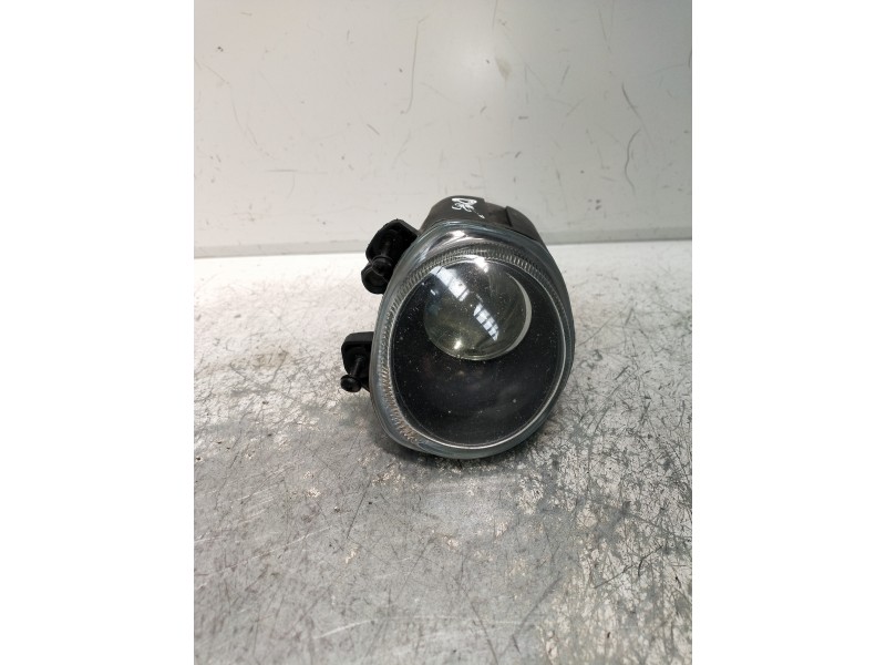Recambio de faro antiniebla derecho para bmw x5 (e53) 3.0d referencia OEM IAM   