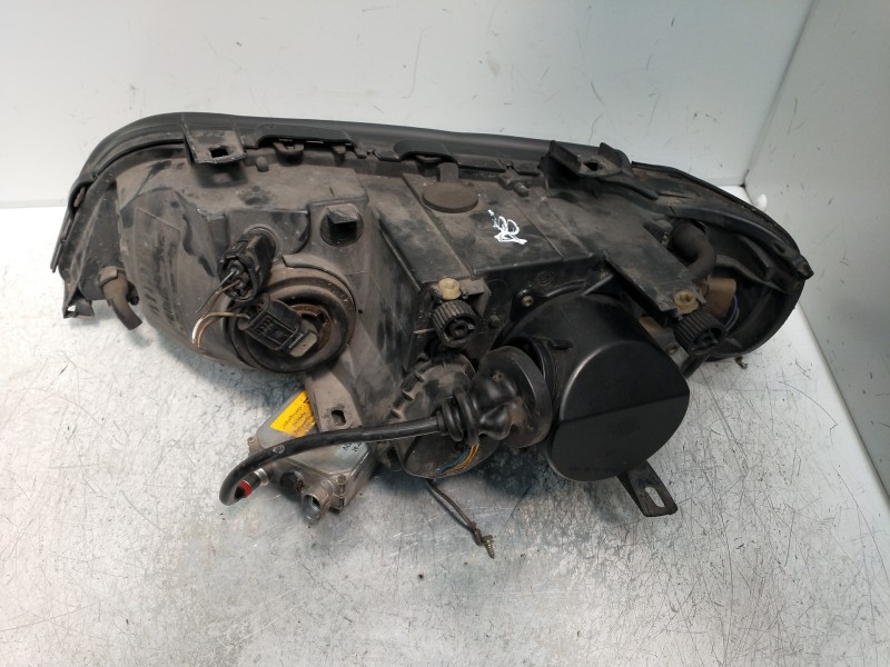 Recambio de faro derecho para bmw x5 (e53) 3.0d referencia OEM IAM 5DV00776041  XENON