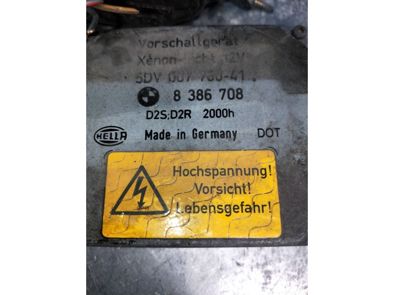 Recambio de faro izquierdo para bmw x5 (e53) 3.0d referencia OEM IAM 5DV00776041 8386708 XENON