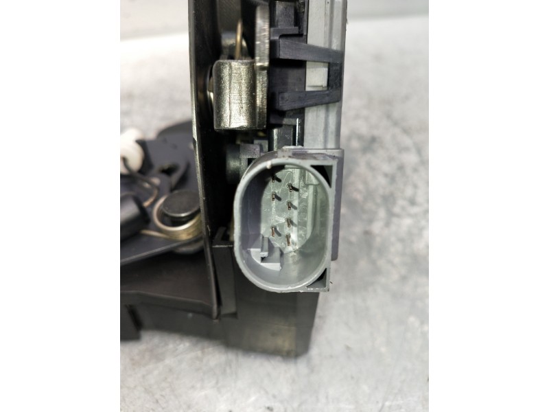 Recambio de motor cierre centralizado trasero derecho para bmw x5 (e53) 3.0d referencia OEM IAM   5P