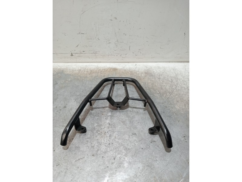 Recambio de portaequipajes para sym orbit 50 2t referencia OEM IAM   