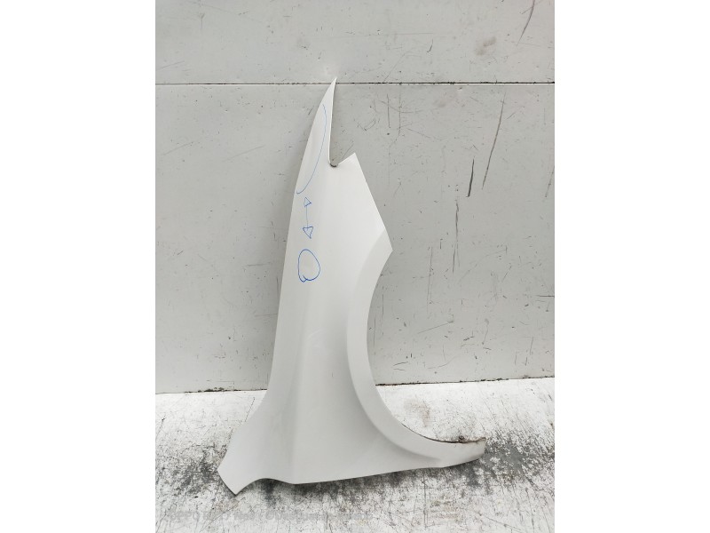 Recambio de aleta delantera derecha para skoda superb combi (3t5) 2.0 tdi dpf referencia OEM IAM   