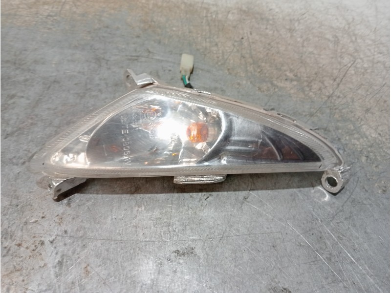 Recambio de faro derecho para sym orbit 50 2t referencia OEM IAM   