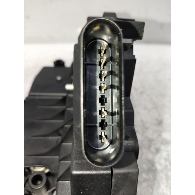 Recambio de motor cierre centralizado trasero derecho para ford mondeo lim. hybrid vignale referencia OEM IAM BM5AA26412CG  4P