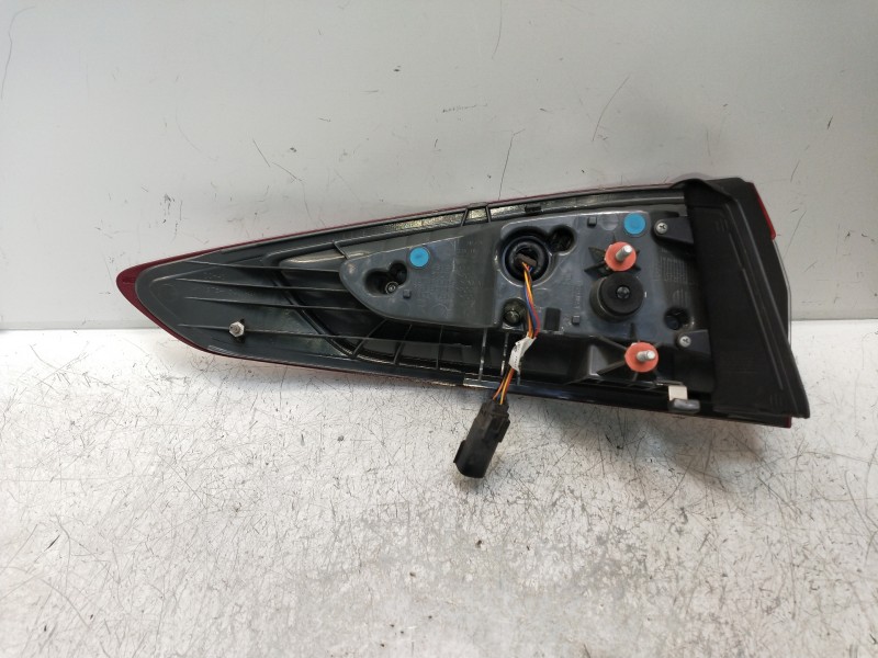 Recambio de piloto trasero derecho para ford mondeo lim. hybrid vignale referencia OEM IAM CD391RCL4D 21030294 