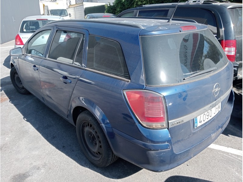 opel astra h caravan del año 2004