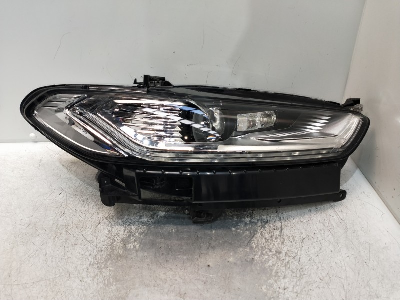 Recambio de faro derecho para ford mondeo lim. hybrid vignale referencia OEM IAM ES7313D154AH 89911918 