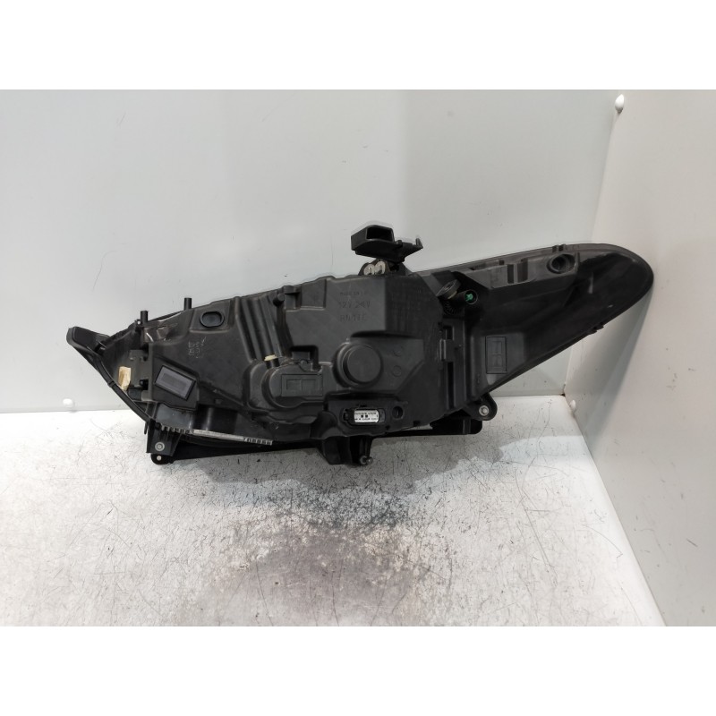 Recambio de faro derecho para ford mondeo lim. hybrid vignale referencia OEM IAM ES7313D154AH 89911918 