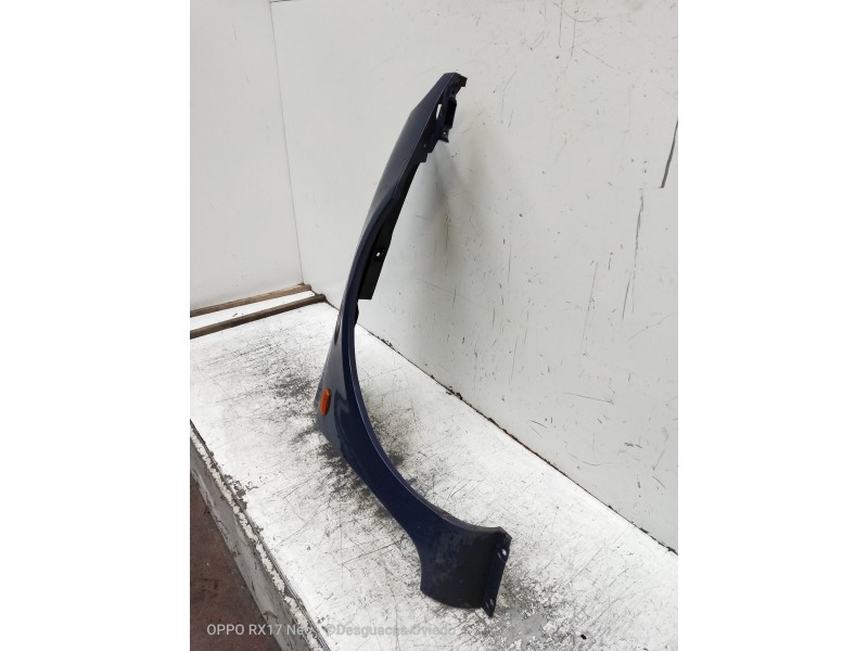 Recambio de aleta delantera derecha para renault clio ii fase i (b/cbo) 1.9 d referencia OEM IAM   