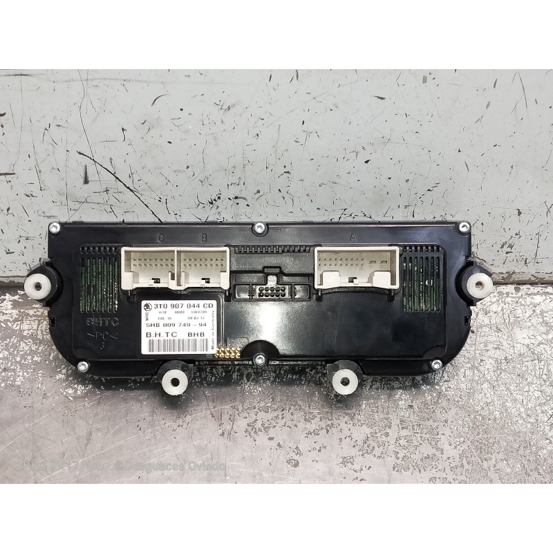 Recambio de mando calefaccion / aire acondicionado para skoda superb combi (3t5) 2.0 tdi dpf referencia OEM IAM 3T0907044CD 5HB0
