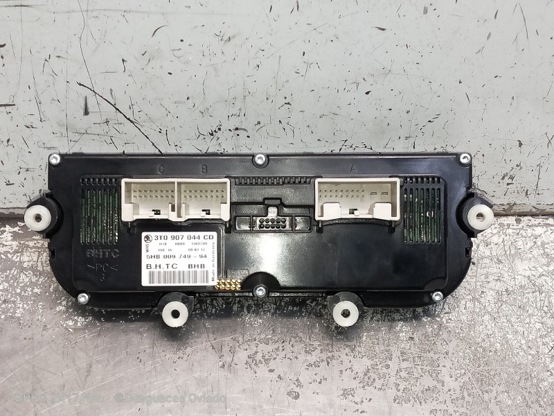 Recambio de mando calefaccion / aire acondicionado para skoda superb combi (3t5) 2.0 tdi dpf referencia OEM IAM 3T0907044CD 5HB0