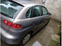 seat ibiza (6l1) del año 2003 2