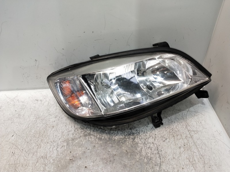 Recambio de faro derecho para opel zafira a club referencia OEM IAM   