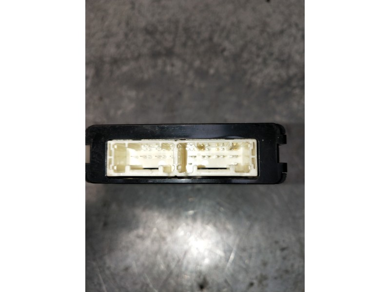 Recambio de modulo electronico para toyota iq básico referencia OEM IAM 8969074010 2830010400 