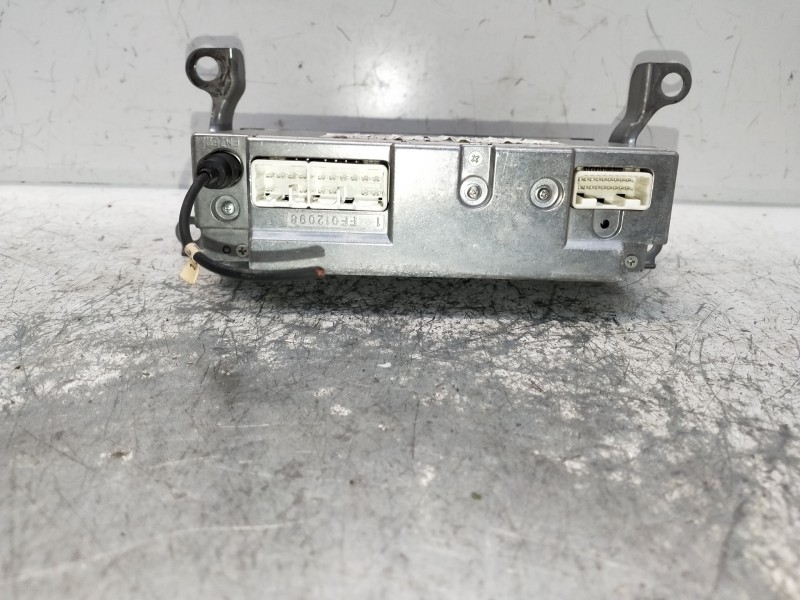 Recambio de sistema audio / radio cd para toyota iq básico referencia OEM IAM   