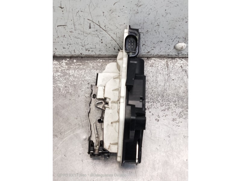 Recambio de motor cierre centralizado delantero derecho para volkswagen tiguan (5n1) advance referencia OEM IAM 5N1837016A  5P