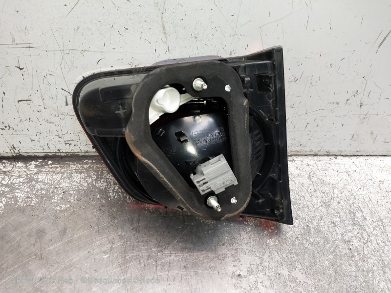 Recambio de piloto trasero derecho interior para volkswagen tiguan (5n1) advance referencia OEM IAM 009692022459 5N0945094B 