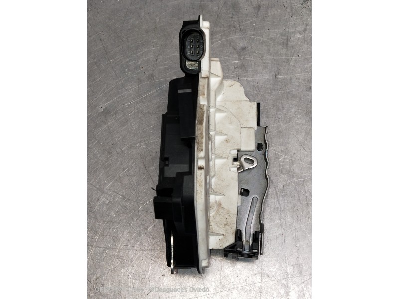 Recambio de motor cierre centralizado trasero izquierdo para volkswagen tiguan (5n1) advance referencia OEM IAM 5N0839015A  