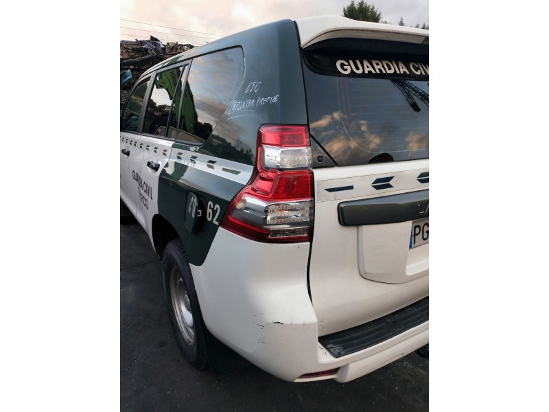 toyota land cruiser (j15) del año 2015