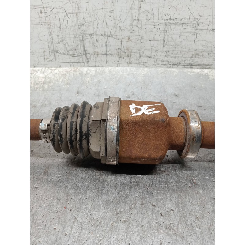 Recambio de transmision delantera derecha para renault clio iii 1.5 dci diesel fap referencia OEM IAM 8200499586  