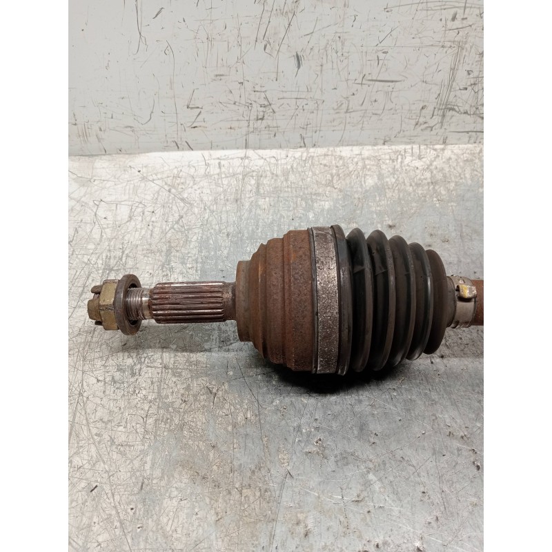 Recambio de transmision delantera derecha para renault clio iii 1.5 dci diesel fap referencia OEM IAM 8200499586  