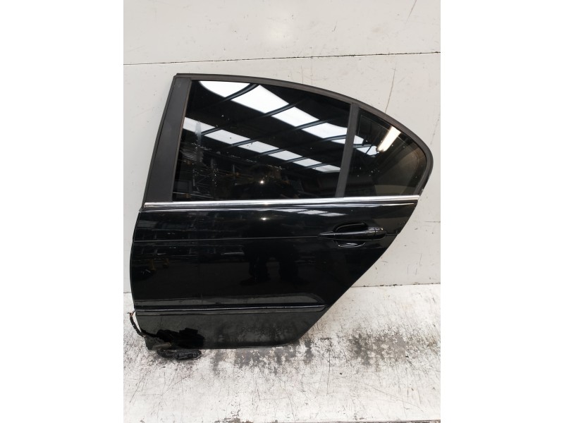 Recambio de puerta trasera izquierda para bmw serie 3 berlina (e46) 320d referencia OEM IAM   4P